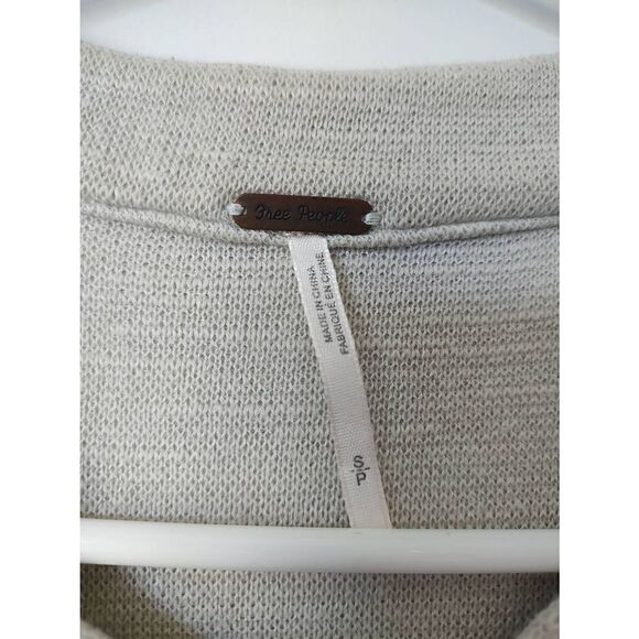 Free People Women's Size Small Gray Knit Snap Button Sweater Side Zippers - Picture 6 of 11